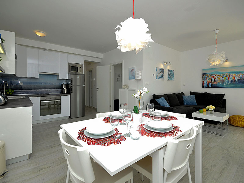 Apartment photo 1